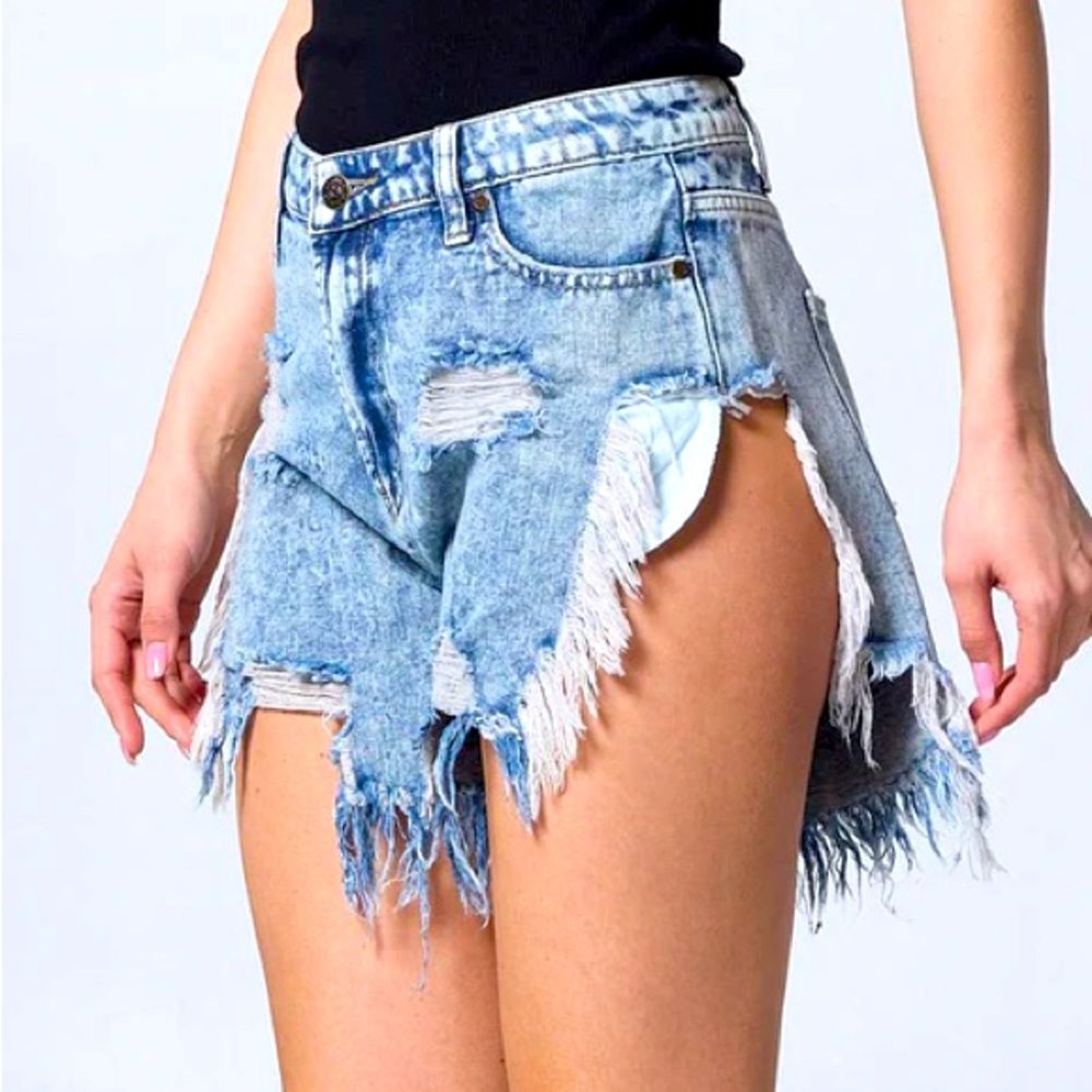 JETT Short from aka.THESTORE